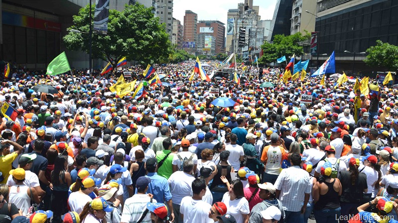 capriles-calle-protesta (2)