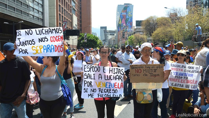 capriles-calle-protesta (3)
