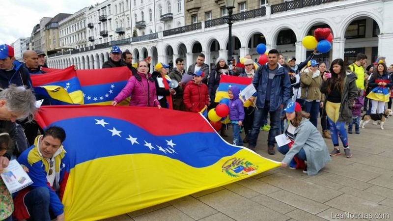 De la impotencia a la acción: Receta para los venezolanos en el extranjero