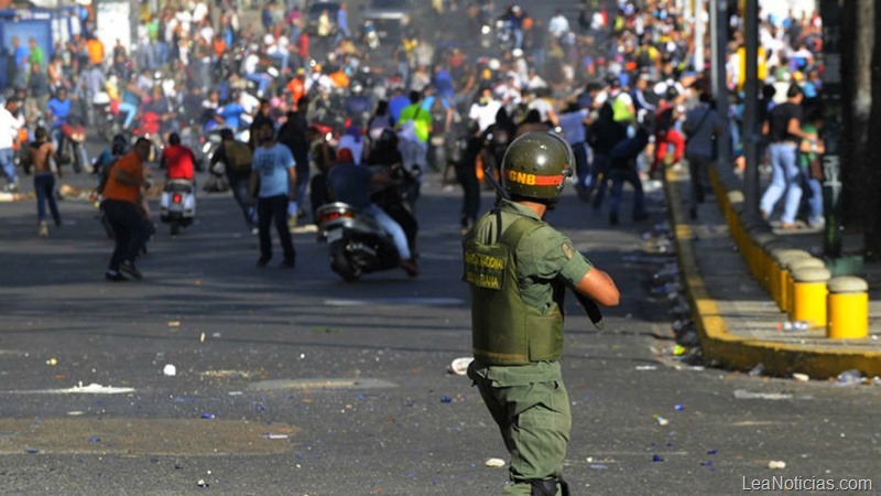 Opinión: “Venezuela decide acabar dictadura chavista-cubana”; por @jasanchez1945