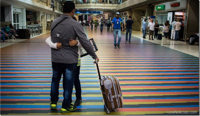 ¡Se vacía el país! Estos son los números de la migración de venezolanos en el último año