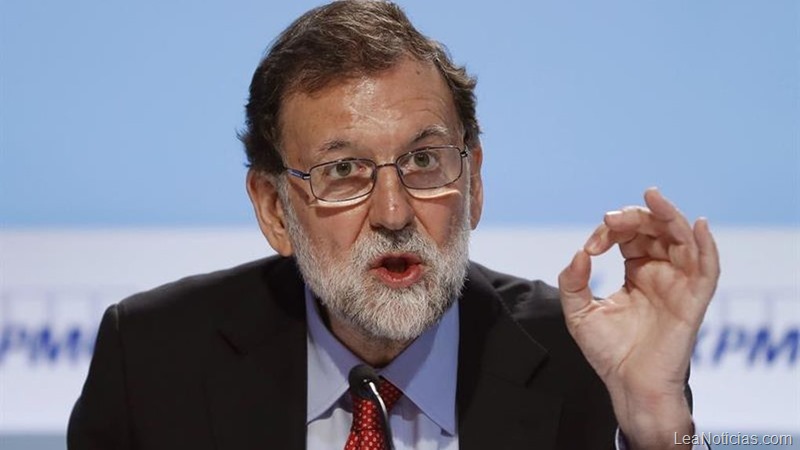 Rajoy acusa a Pablo Iglesias de estar comprado por el gobierno de Maduro