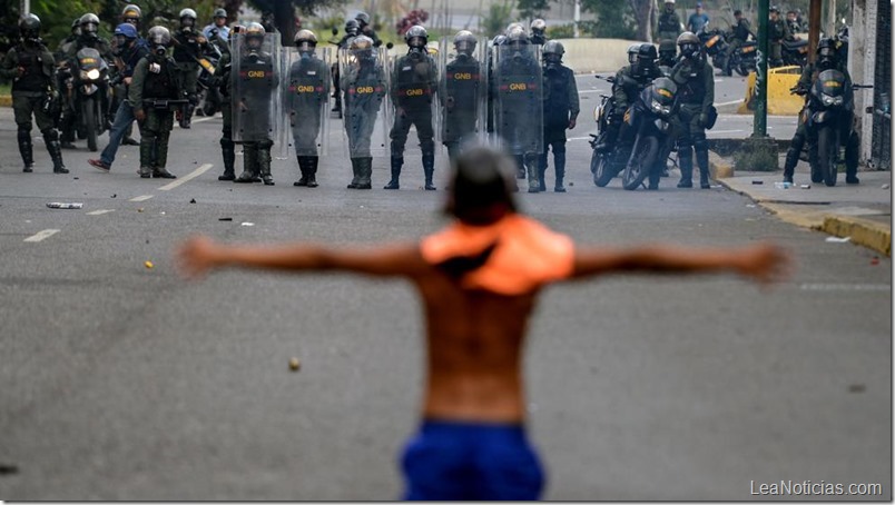 tranca-protesta-venezuela