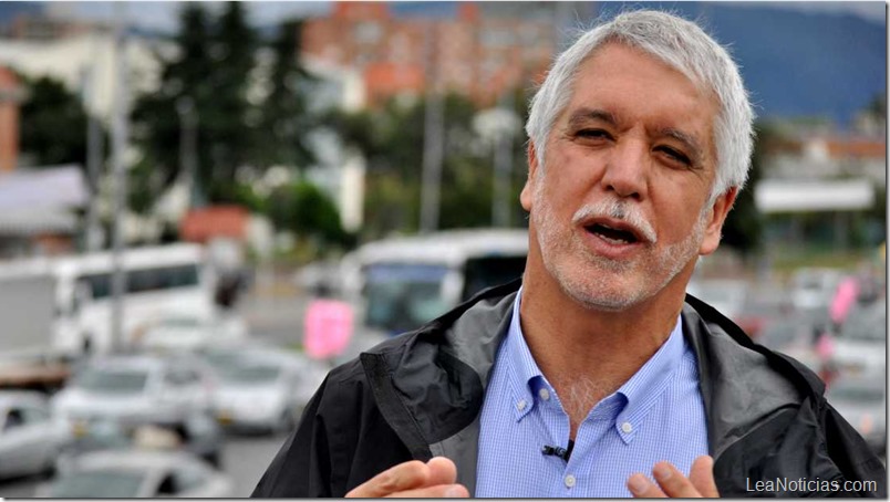 Alcalde Mayor de Bogotá propone dar nacionalidad inmediata a venezolanos que llegan a Colombia
