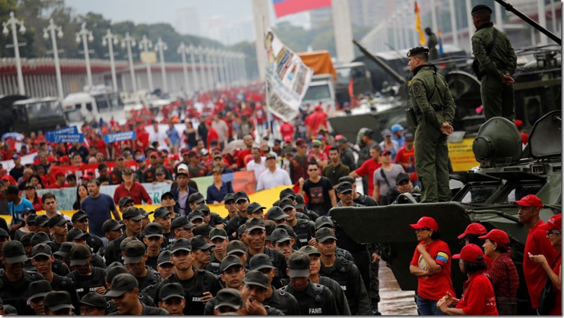 Primera jornada de ejercicios militares de Venezuela termina con seis muertos