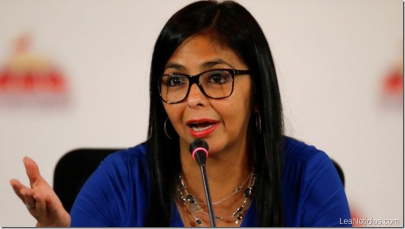 Delcy Rodríguez acusó a la oposición venezolana por xenofobia en Panamá y Colombia