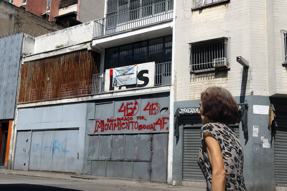 Anarquía, inseguridad y deterioro en servicios públicos aumenta por invasiones en Caracas
