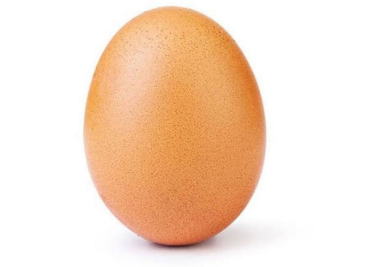 Un huevo rompió el récord de la foto con más likes en Instagram