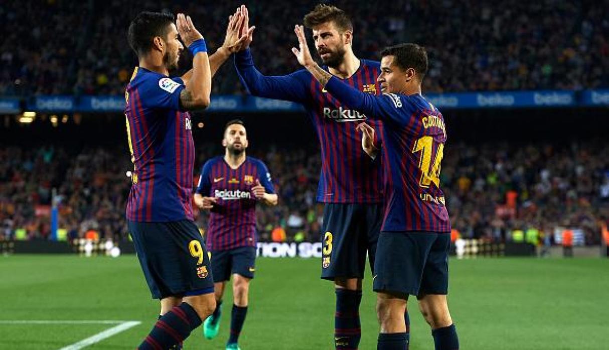 Barcelona remontó con un festival para pasar a semifinales