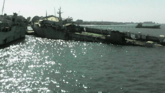 Otro más… Se hunde en Puerto La Cruz el Ferry María Rosario de Conferry