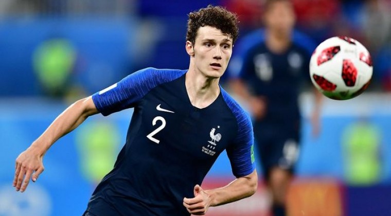 Bayern fichó al francés Benjamin Pavard