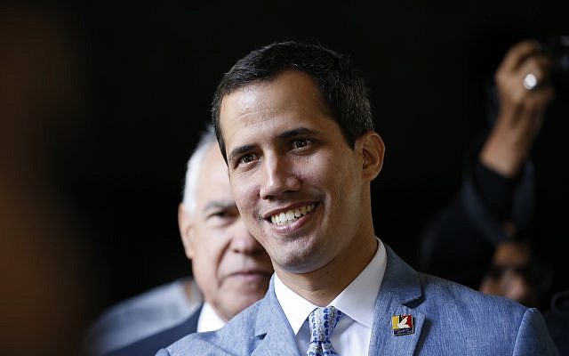 Guaidó instruye a red humanitaria pedir a FFAA que permitan ingreso de ayuda