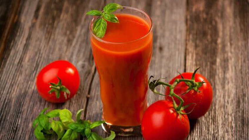 Las bondades del jugo de tomate