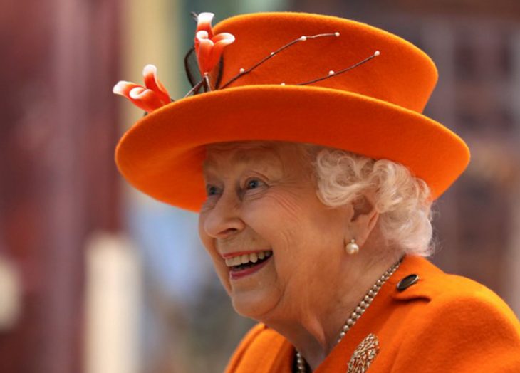 La reina de Inglaterra hace historia al publicar en Instagram