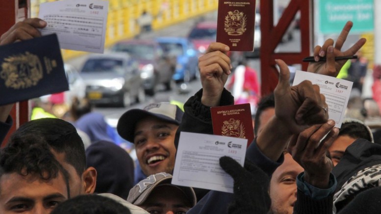 Perú aceptará pasaportes venezolanos vencidos