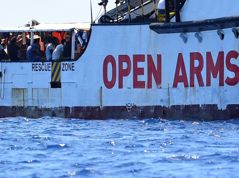 Buque Open Arms solicitó a puerto de Italia que se le permita desembarcar de manera urgente