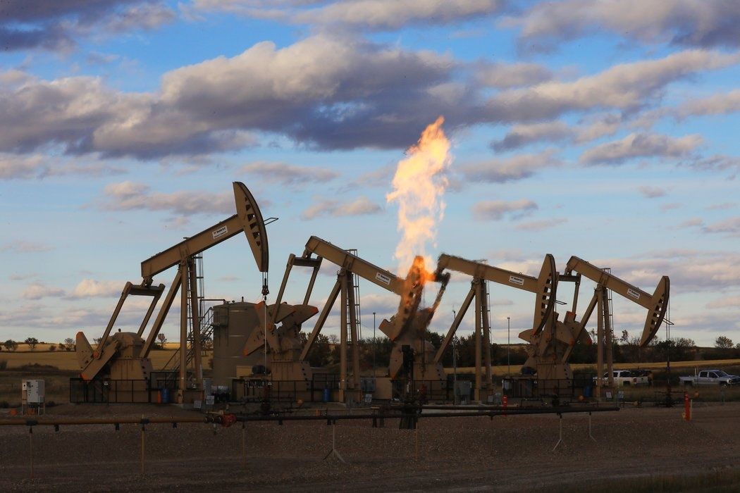 Precios del petróleo mantienen tendencia al alza