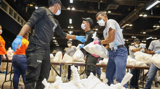 Aseguran que en Panamá niegan bolsas de comida a extranjeros sólo por no ser panameños