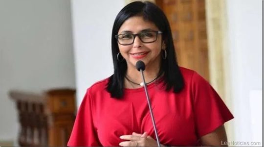 Delcy Rodríguez: Migrantes venezolanos regresan en búsqueda de atención médica gratuita