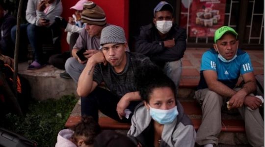 42% de los migrantes venezolanos perdió su empleo y 31% se plantea el retorno, según encuesta