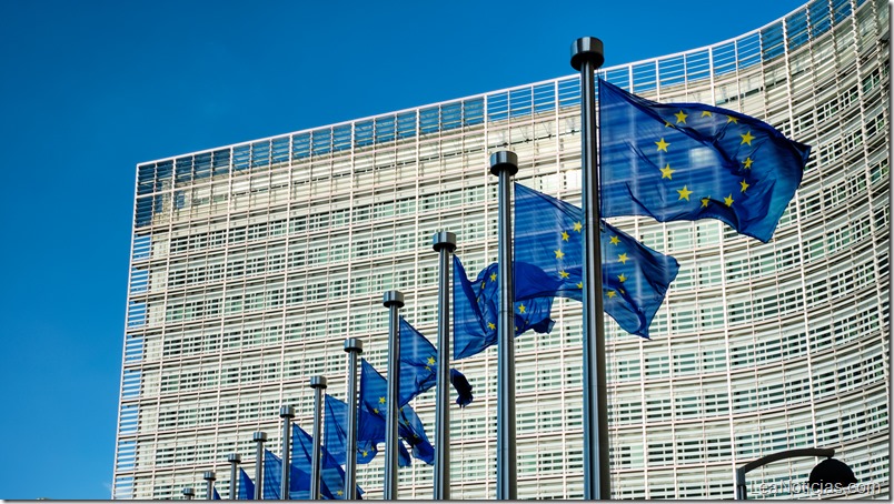 EU flags in front of European Commission