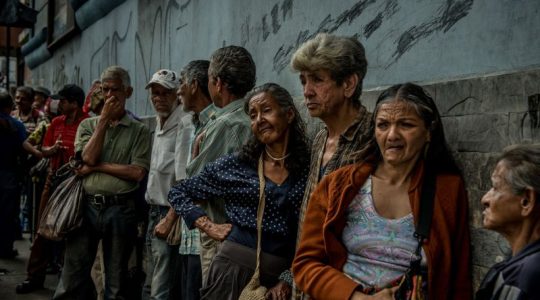Envejecer en Venezuela, entre añoranzas, tristeza y pobreza