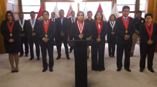 Fiscalía peruana denunció constitucionalmente a Pedro Castillo como presunto líder de una organización criminal