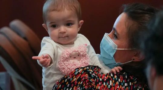 Así fue el exitoso trasplante de intestino tras donación en asistolia a una bebé en Madrid