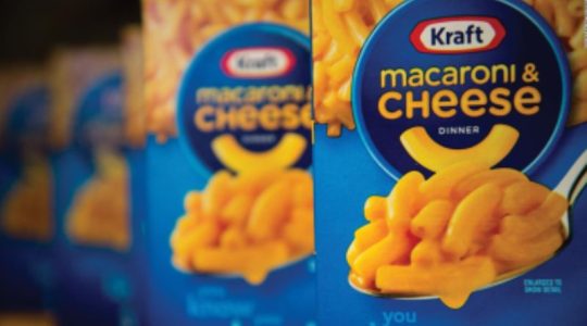 Una mujer en Florida demanda a Kraft Heinz por US$ 5 millones: dice que los macarrones con queso tardan más de lo anunciado en prepararse