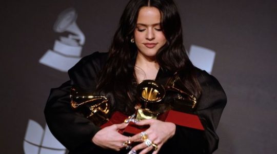 Rosalia, Carlos Vives y Gente de Zona actuarán en los Latin Grammy