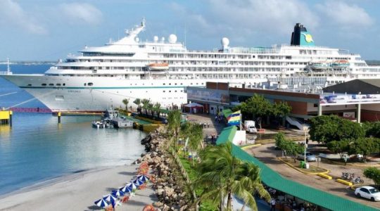 Amadea, el primer crucero europeo en atracar en Venezuela en 15 años