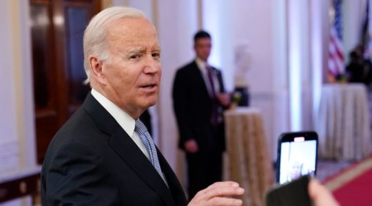 Biden avisa que derribará cualquier objeto volador que amenace a Estados Unidos